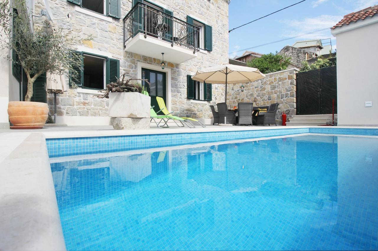 Villa Filipetti With Heated Pool Makarska Kültér fotó