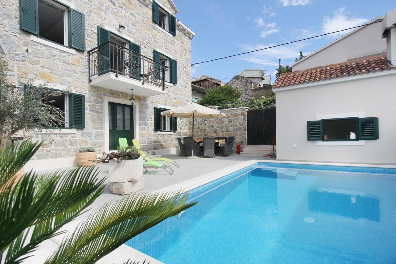 Villa Filipetti With Heated Pool Makarska Kültér fotó