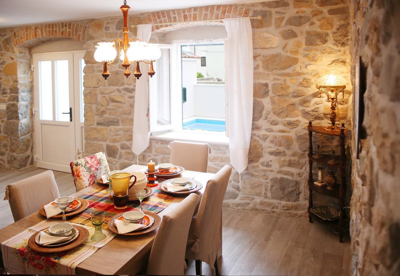 Villa Filipetti With Heated Pool Makarska Kültér fotó